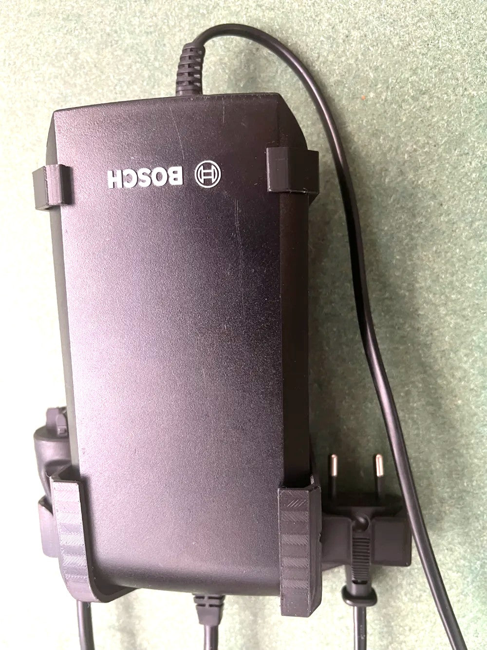 Wall Mount Holder for Bosch 4A E-Bike Charger BCS220 – Secure Storage Bracket