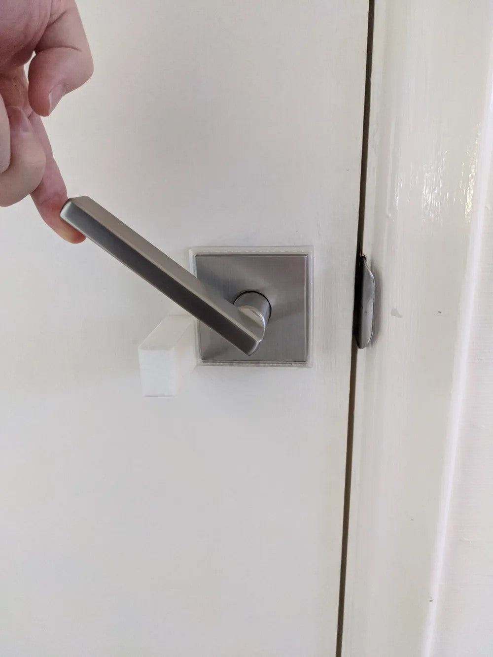 Child Safety Door Lever Lock - Easy-to-Install Door Handle Lock for Childproofing