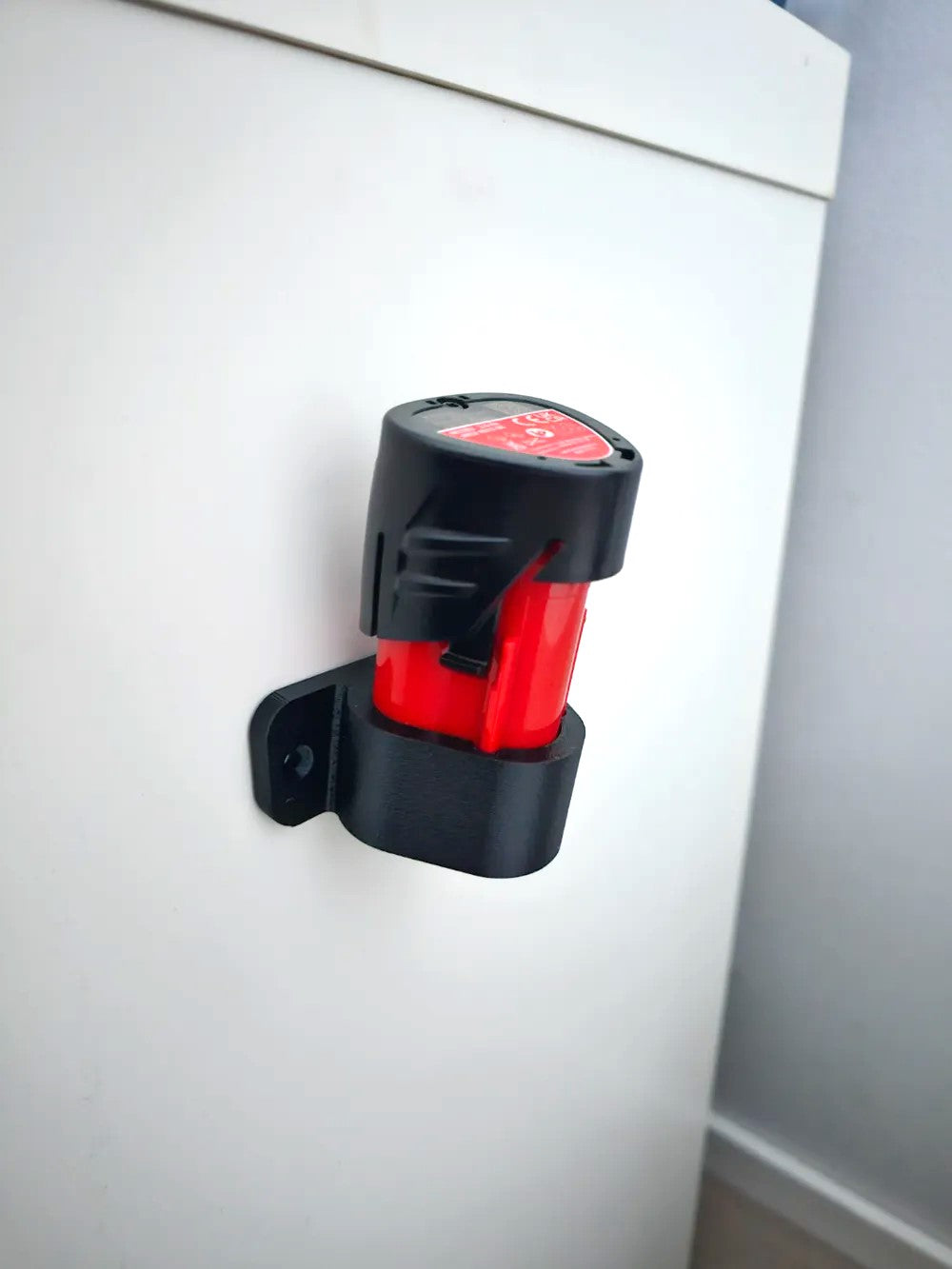 Milwaukee M12 Battery Holder – Wall or Bench Mount Bracket for 12V Batteries