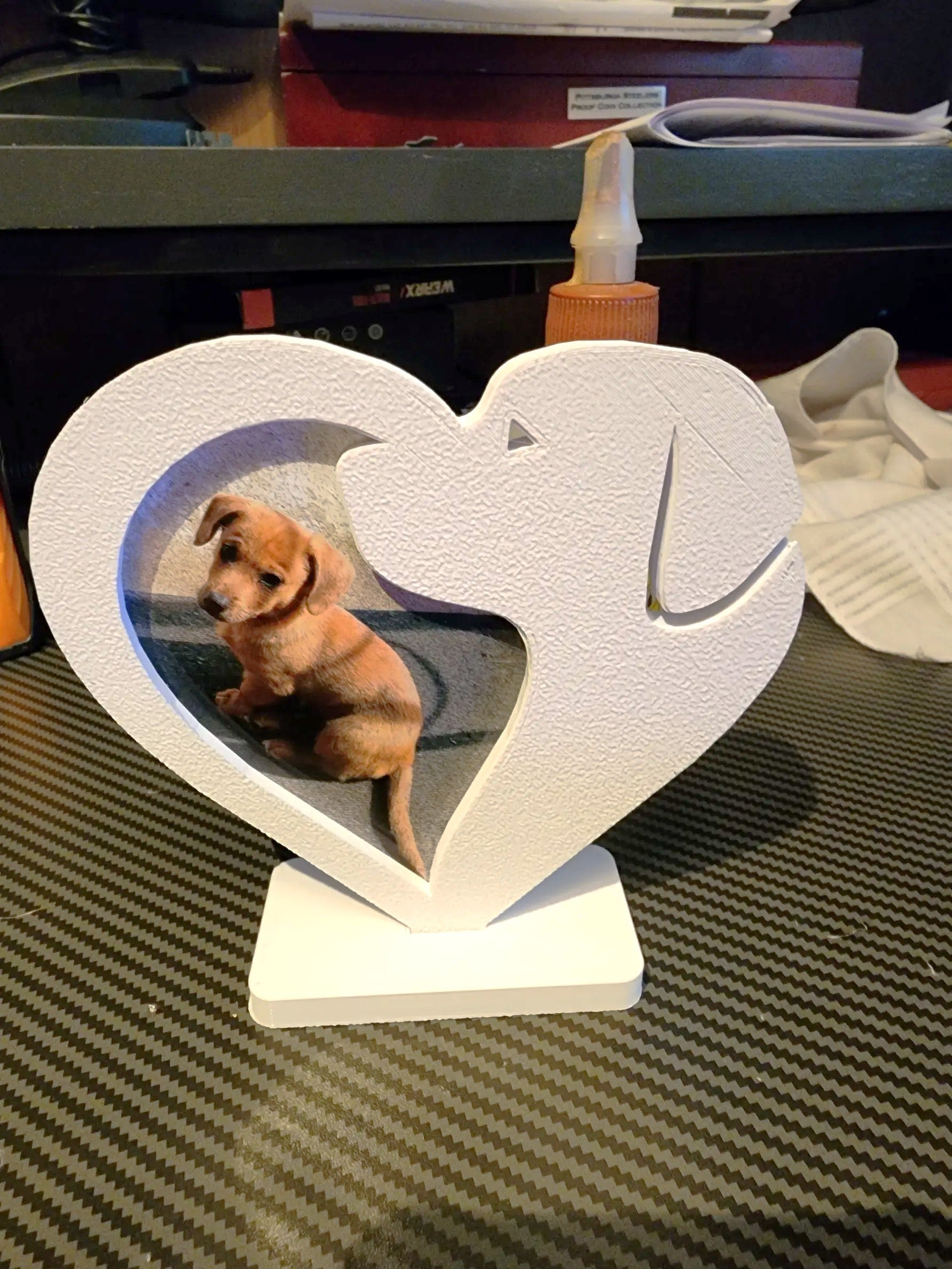 Dog Heart Shaped Photo Frame – Adorable Pet Picture Holder for Dog Lover - White