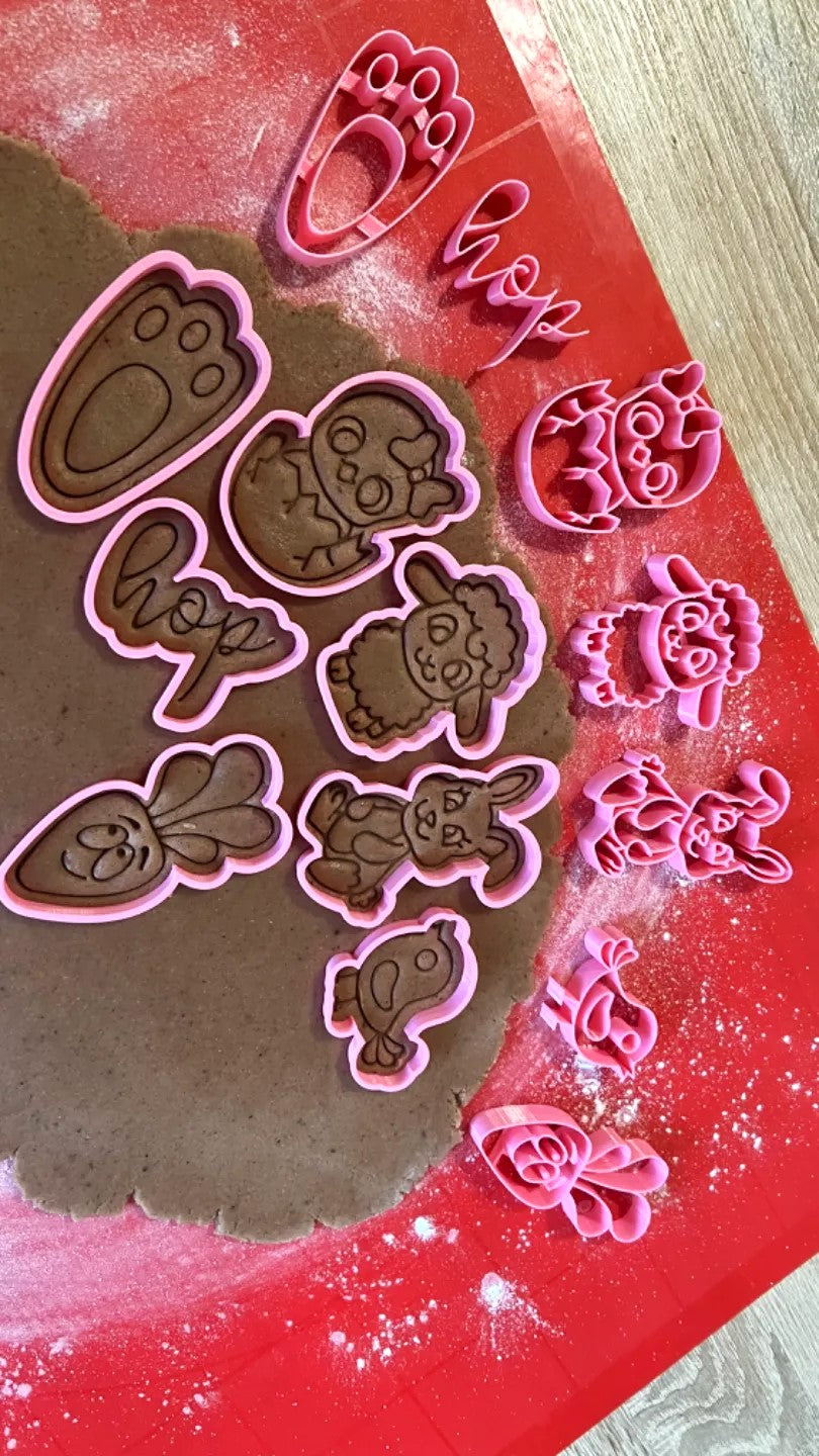 5 Pcs Easter Cookie Cutters – Bunny, Chick, and Carrot Shapes for Festive Baking