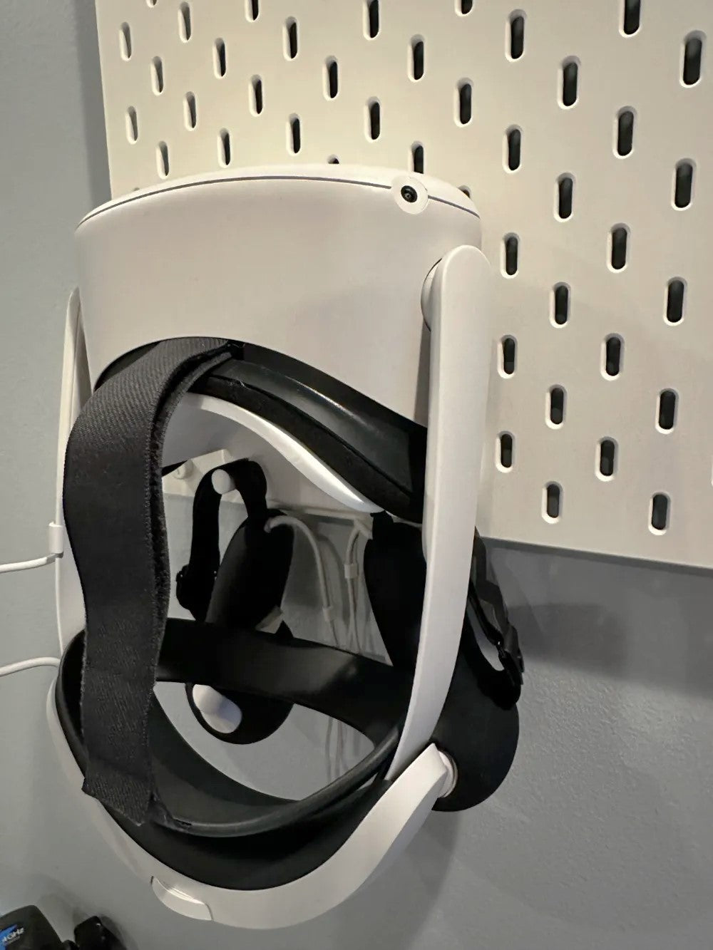 Meta Quest 2, 3 Mount for Ikea Skadis –Controller Headphone Holder for Pegboard