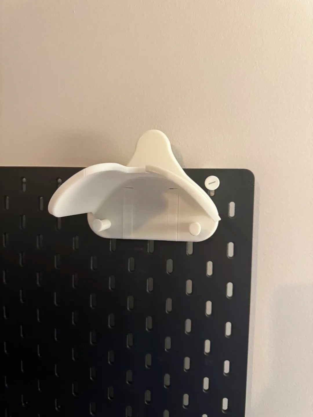 Meta Quest 2, 3 Mount for Ikea Skadis –Controller Headphone Holder for Pegboard