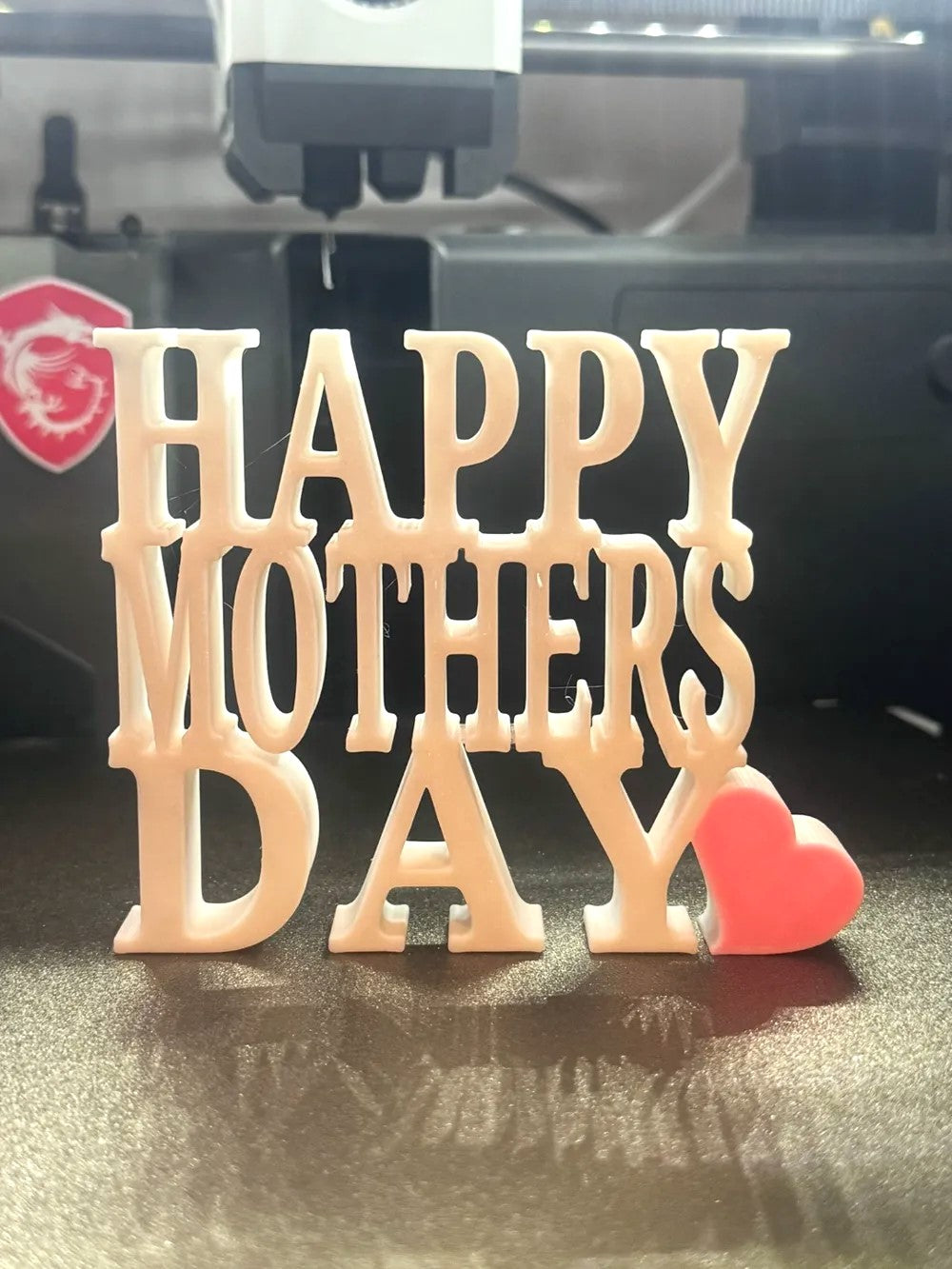 Happy Mother’s Day Ornament – Elegant Lettering Decoration for Mom’s Special Day