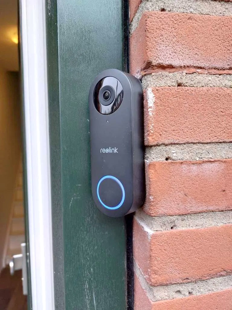 Reolink Doorbell 45 Degree Corner Wedge Mount – Durable Plastic Bracket