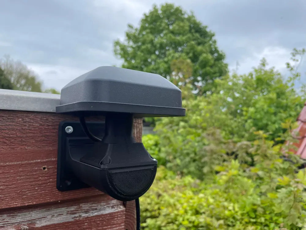 Segway Navimow GPS 90° Wall Mount – Durable Outdoor Bracket by Golden4