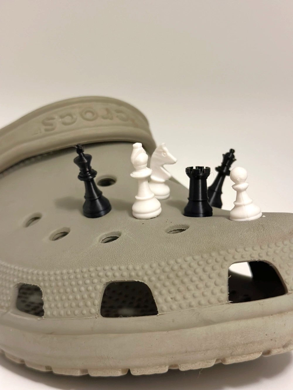 Chess Pieces Shoe Charms - 6 Pcs Charms - Classic Black and White Set for Shoes