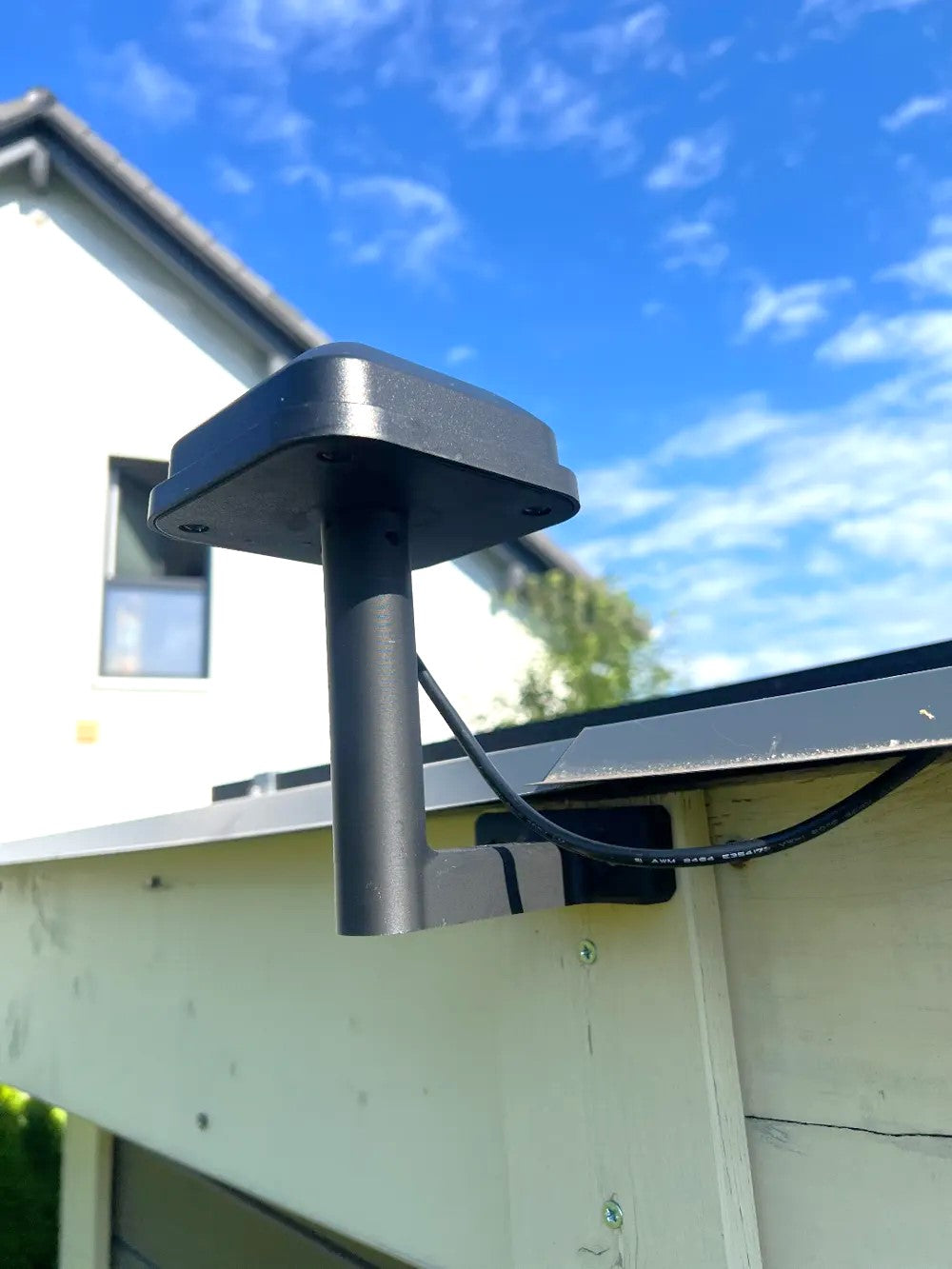 Segway Navimow i105E, i108E Wall Mount – GPS Antenna Bracket Holder Wall Mount