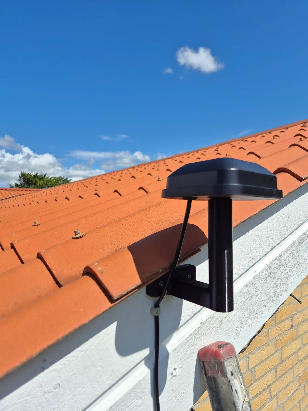 Segway Navimow i105E, i108E Wall Mount – GPS Antenna Bracket Holder Wall Mount