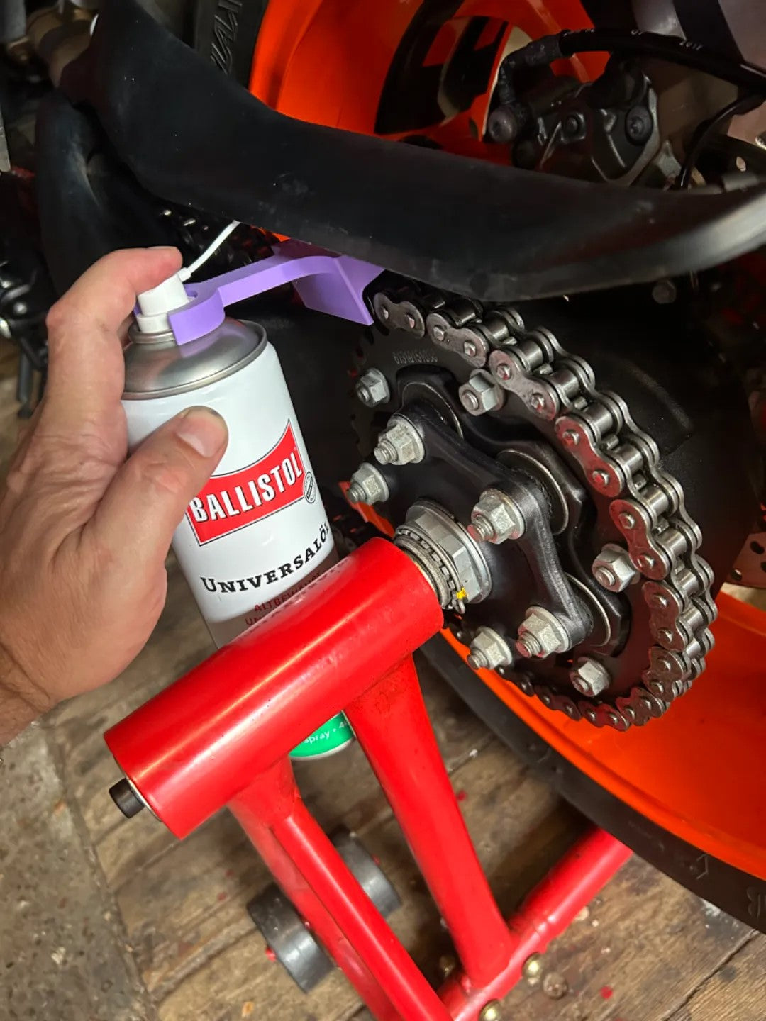Motorcycle Chain Lube Guide – For 520, 525, 428 Chains – Easy Maintenance Tool