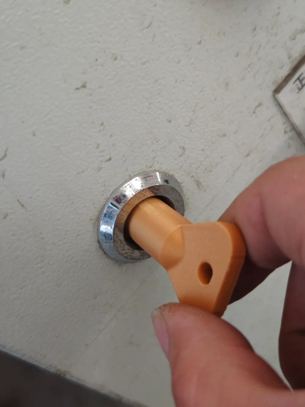 Triangle Passage Lock Key – Universal Utility Cabinet and Panel Access Key
