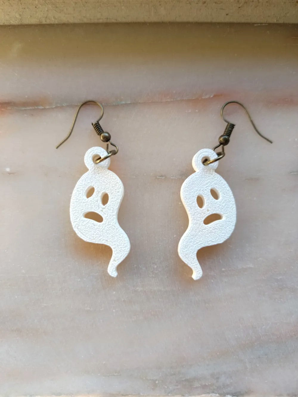 Ghost Earrings - Spooky and Stylish Plastic Earrings for Halloween