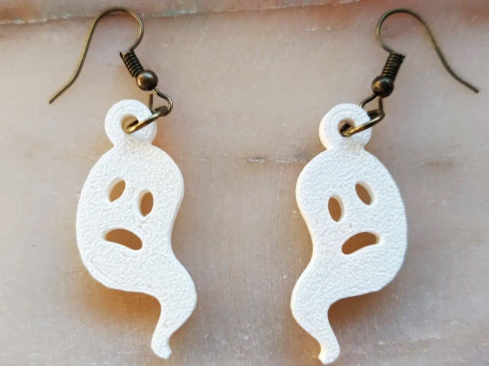 Ghost Earrings - Spooky and Stylish Plastic Earrings for Halloween