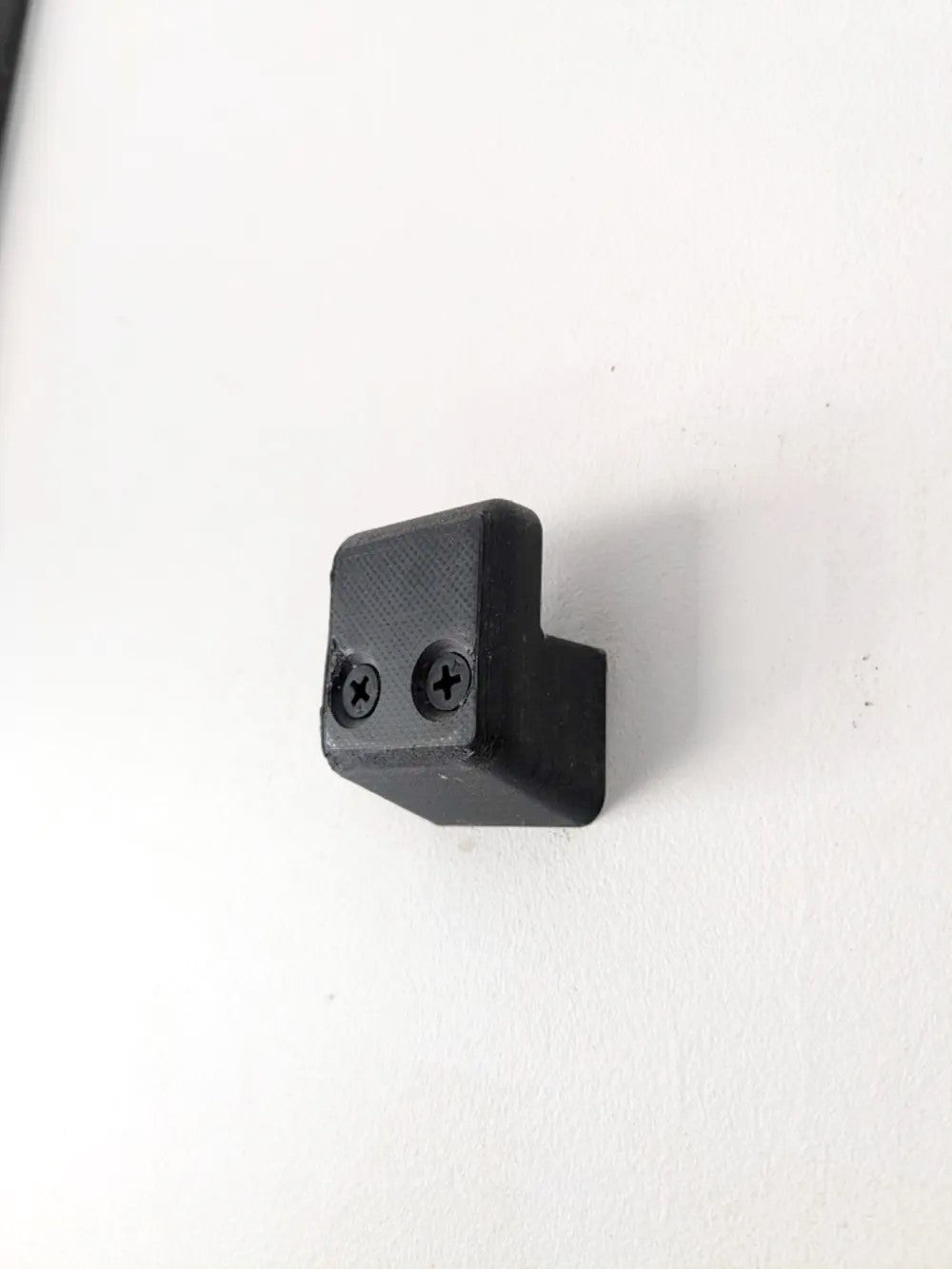 EGO 530 CFM Blower Wall Mount – Secure Storage Solution for Your Leaf Blower
