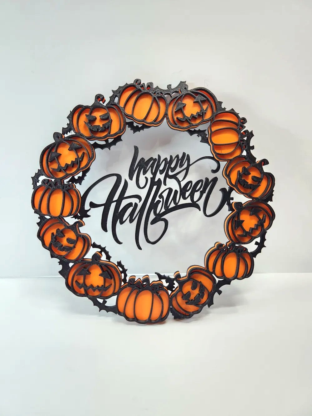 Happy Halloween Plastic Wreath – Spooky and Festive Door or Wall Decoration