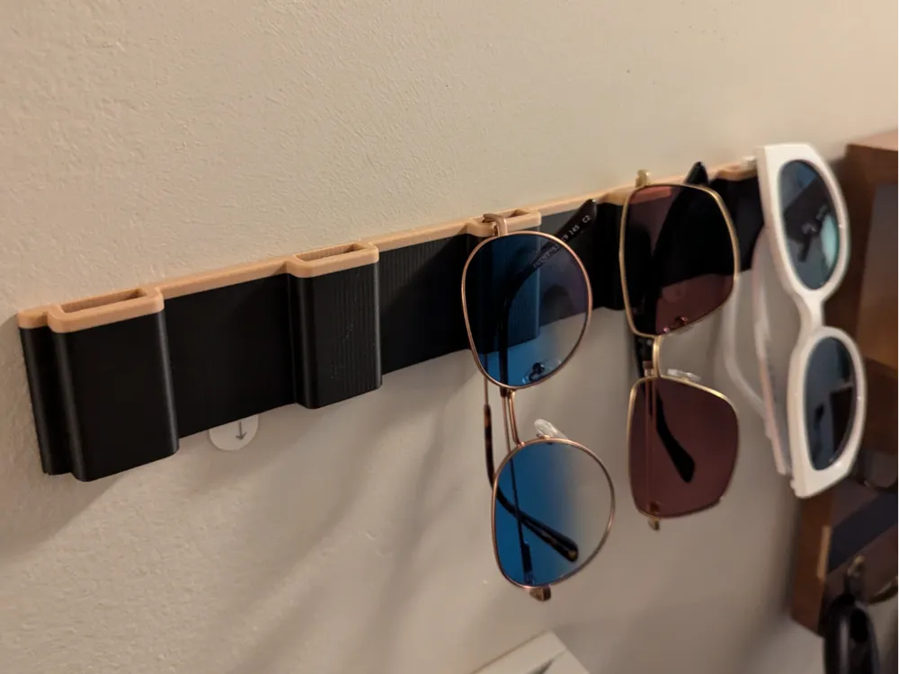 Glasses Wall Holder – Secure Eyewear Storage Rack for Home, Office, or Garage