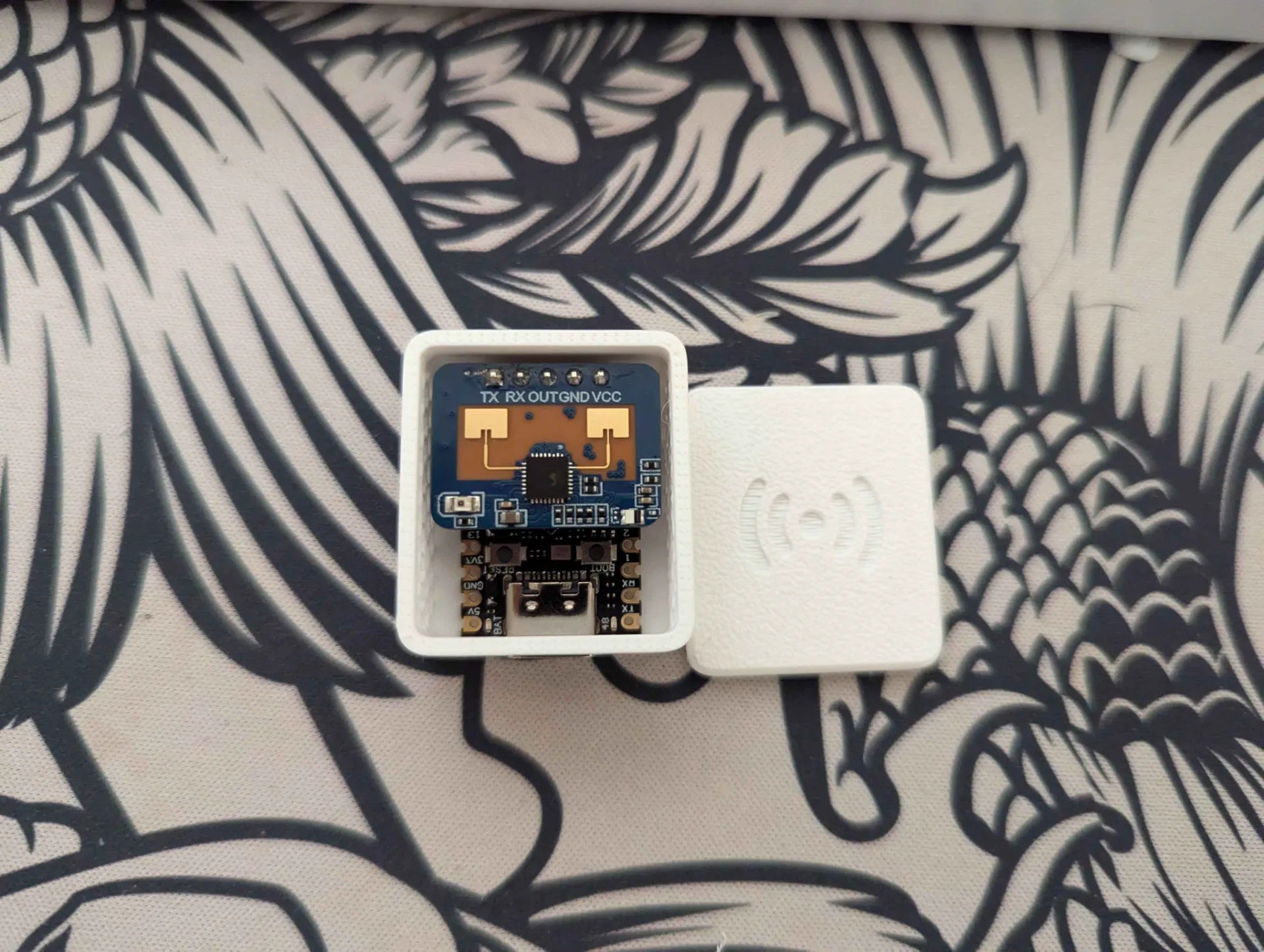 Compact LD2410C Case for ESP32 C3 Super Mini & LD2410C Radar – Plastic Enclosure
