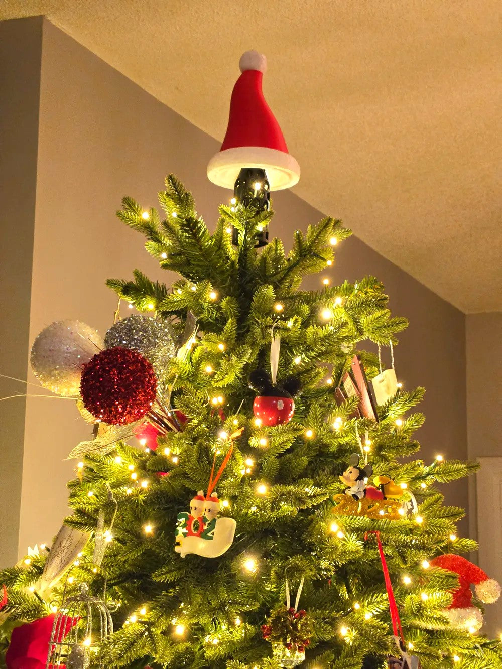 Santa Claus Hat Xmas Tree Topper- Plastic |Festive Christmas Holiday Tree Topper