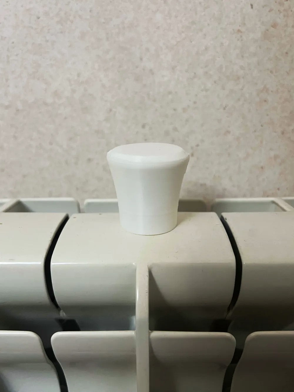 Radiator Knob - Thermostatic Valve Cover for 8mm Diameter | Durable Valve Protector