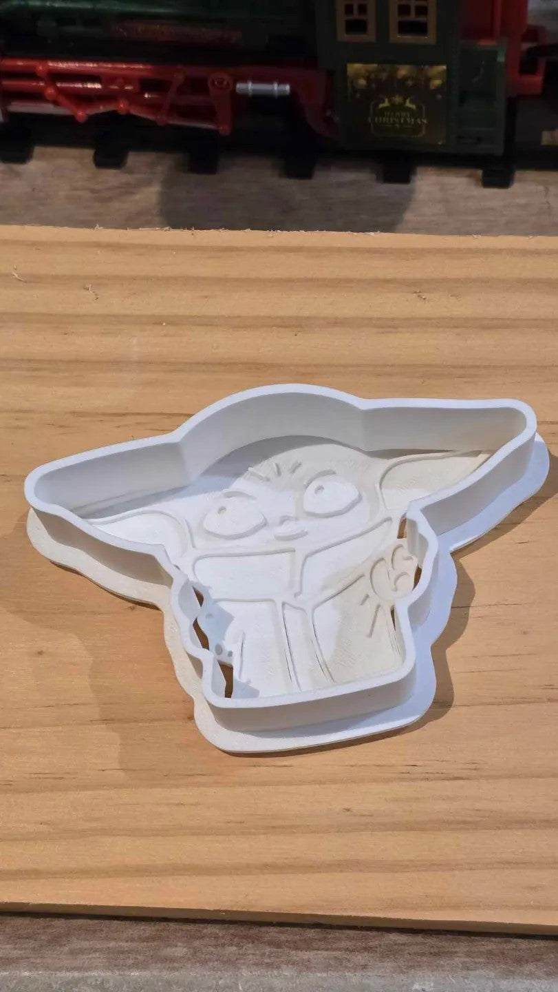Adorable Baby Yoda Cookie Cutter – Fun Star Wars Inspired Baking Tool