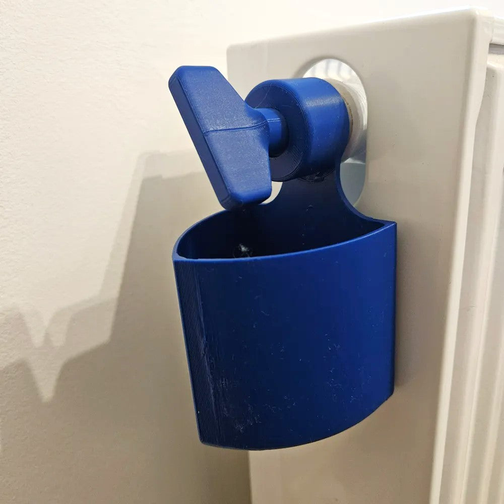 Key for Bleeding Radiators with Reservoir -Plastic | Essential Tool for Radiator