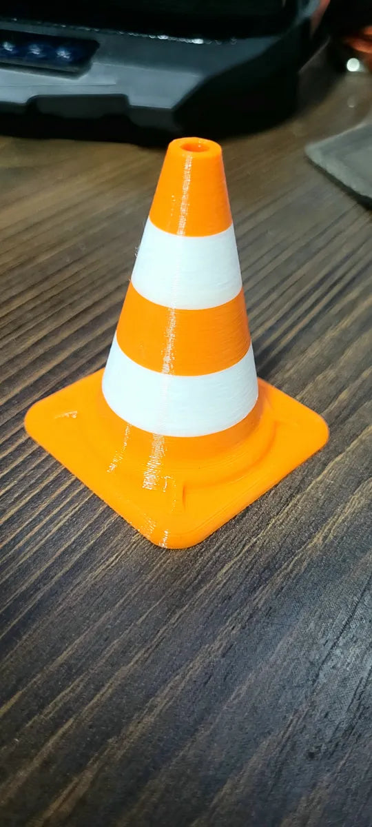 7Pcs Mini Traffic Cones Training Roadblock Cones Mini Orange Cones for Multipurpose