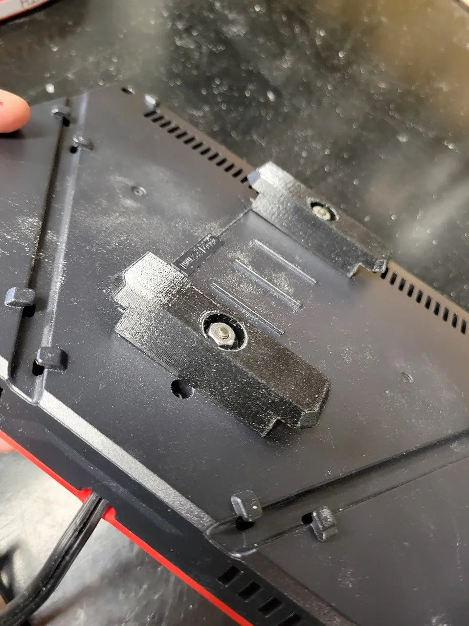 Milwaukee Packout Bracket for Rapid Chargers – Compatible with M12 & M18