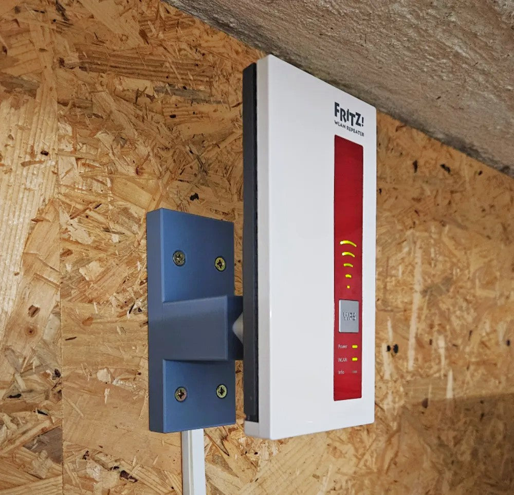 Wall Mount Bracket for Fritz Repeater – Secure Holder for Clean Cable-Free Setup
