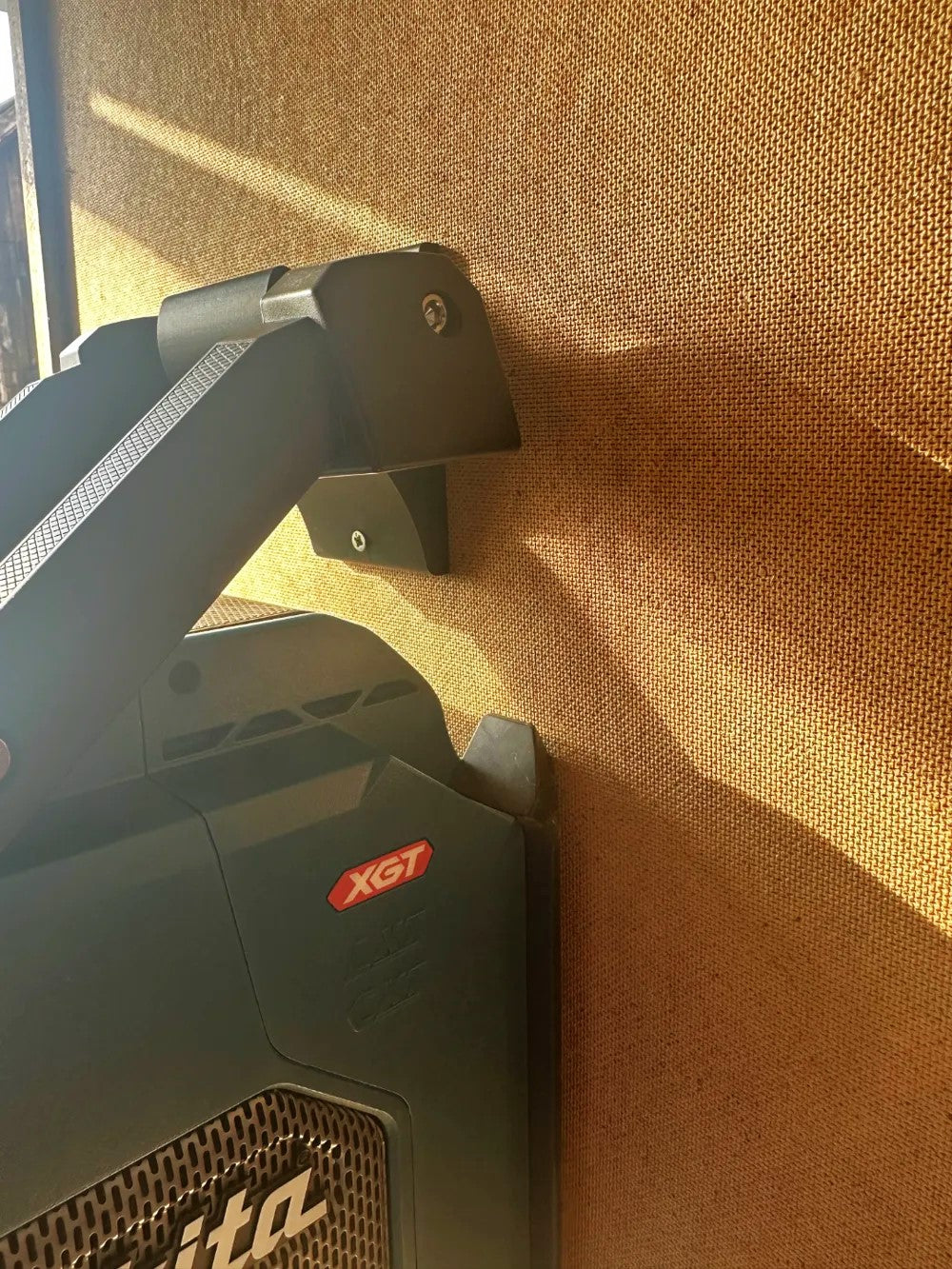 Makita Radio Wall Mount – Durable Holder for Makita Jobsite Radios - Wall Mount