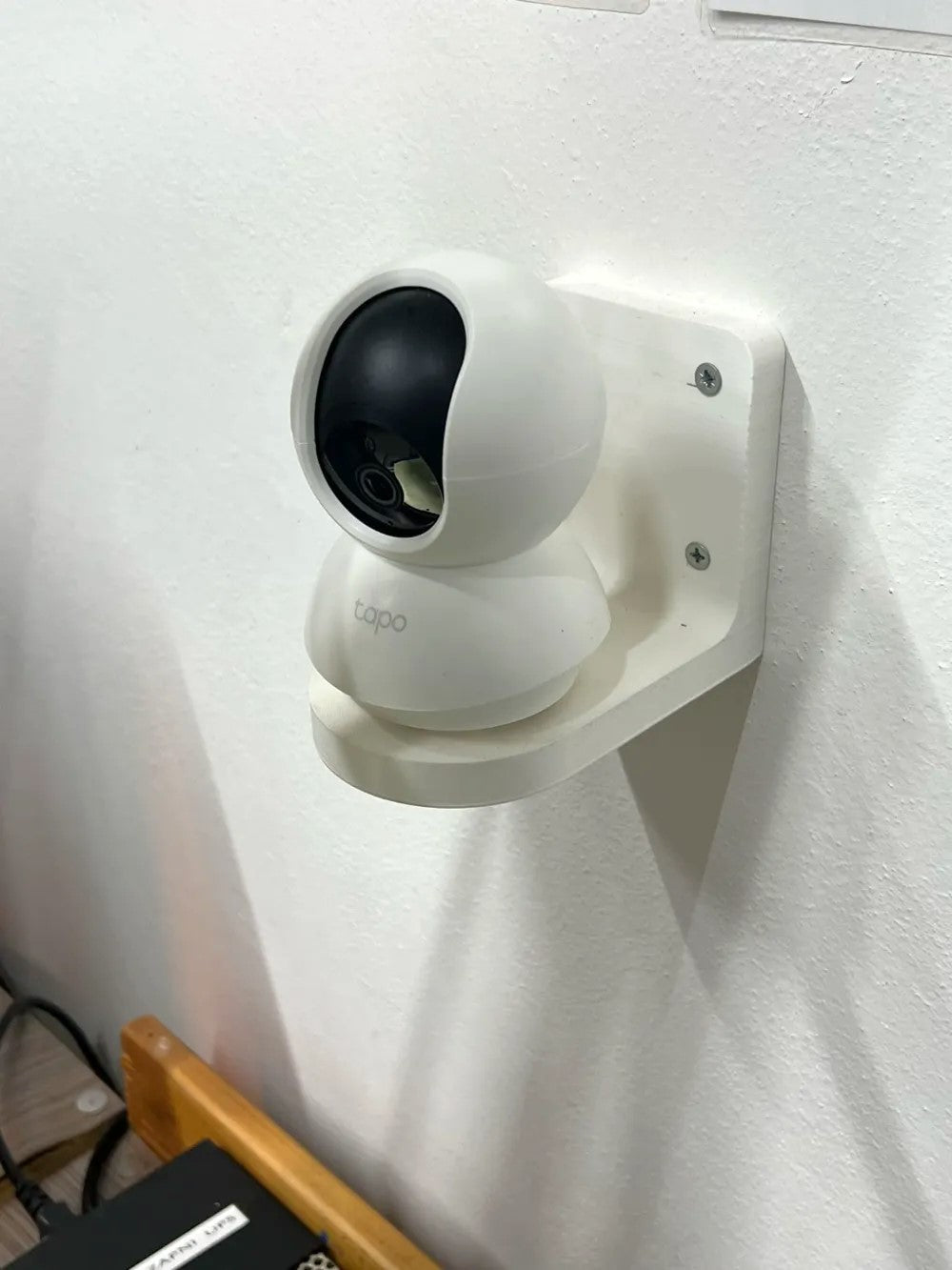 Tapo Camera Wall Mount – Compatible with TP-Link Tapo Camera -Wall Mount Bracket