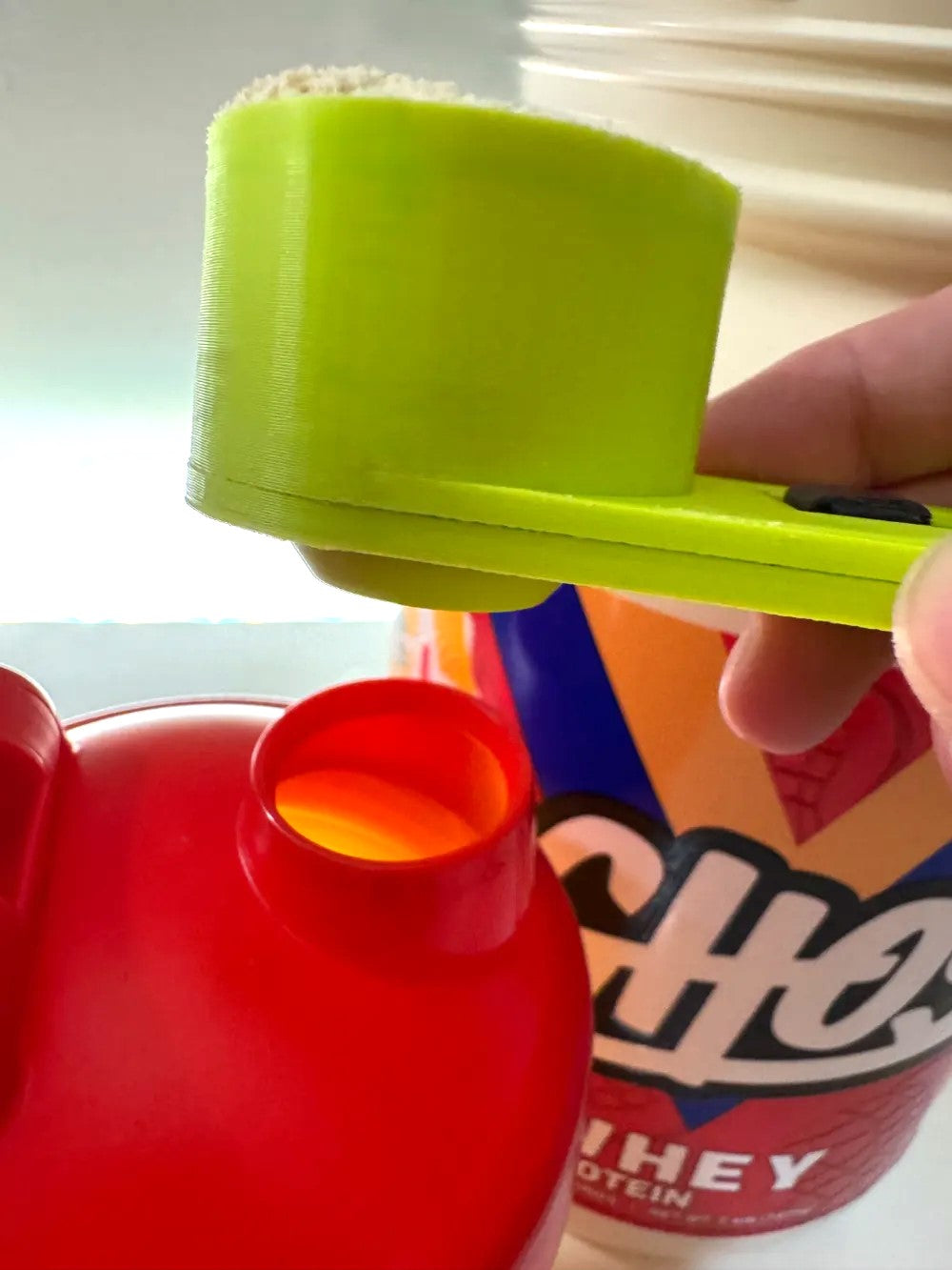 Funnel Scooper for Workout Powder – Mess-Free & Convenient for Easy Pouring