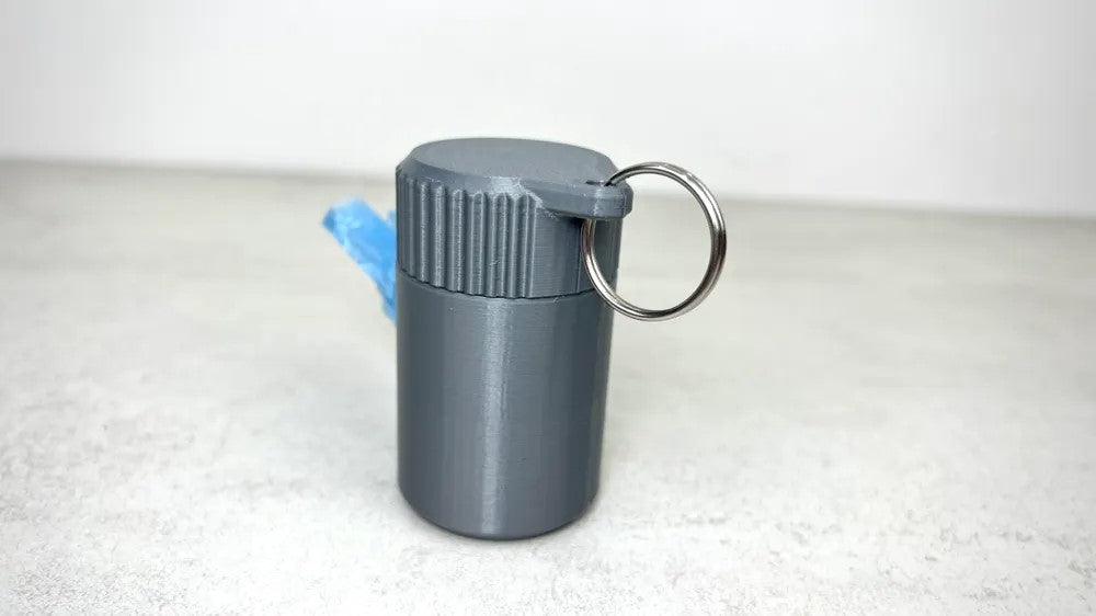 Portable Dog Poo Bag Carrier Dispenser for Keychain – Compact & Convenient Waste Bag Holder