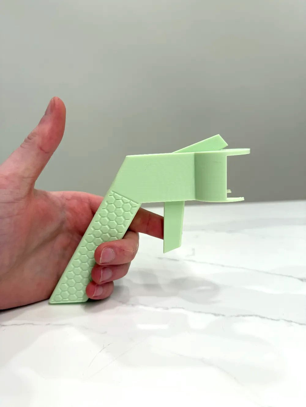Paint Can Trigger – Comfortable Spray Paint Handle for Easy Application