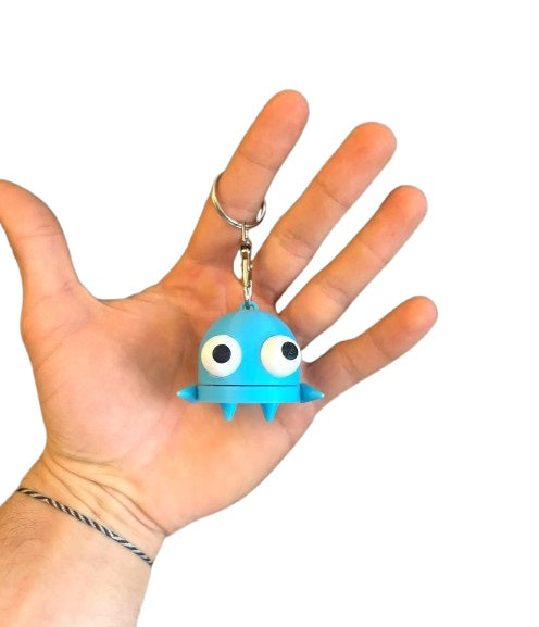 Cute Horror Game-Inspired Keychain – Spooky and Adorable Collectible