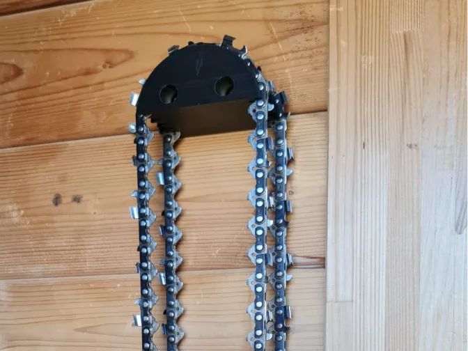 Chainsaw Chain Holder Wallmount – Organized Storage for Spare Chains