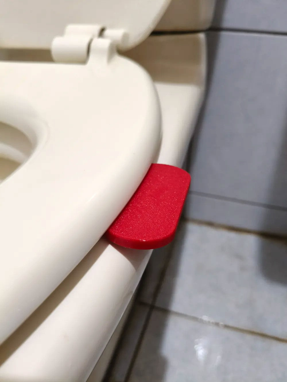 Toilet Seat Pad Handle – Hygienic Lift Handle for Touch-Free Toilet Seat