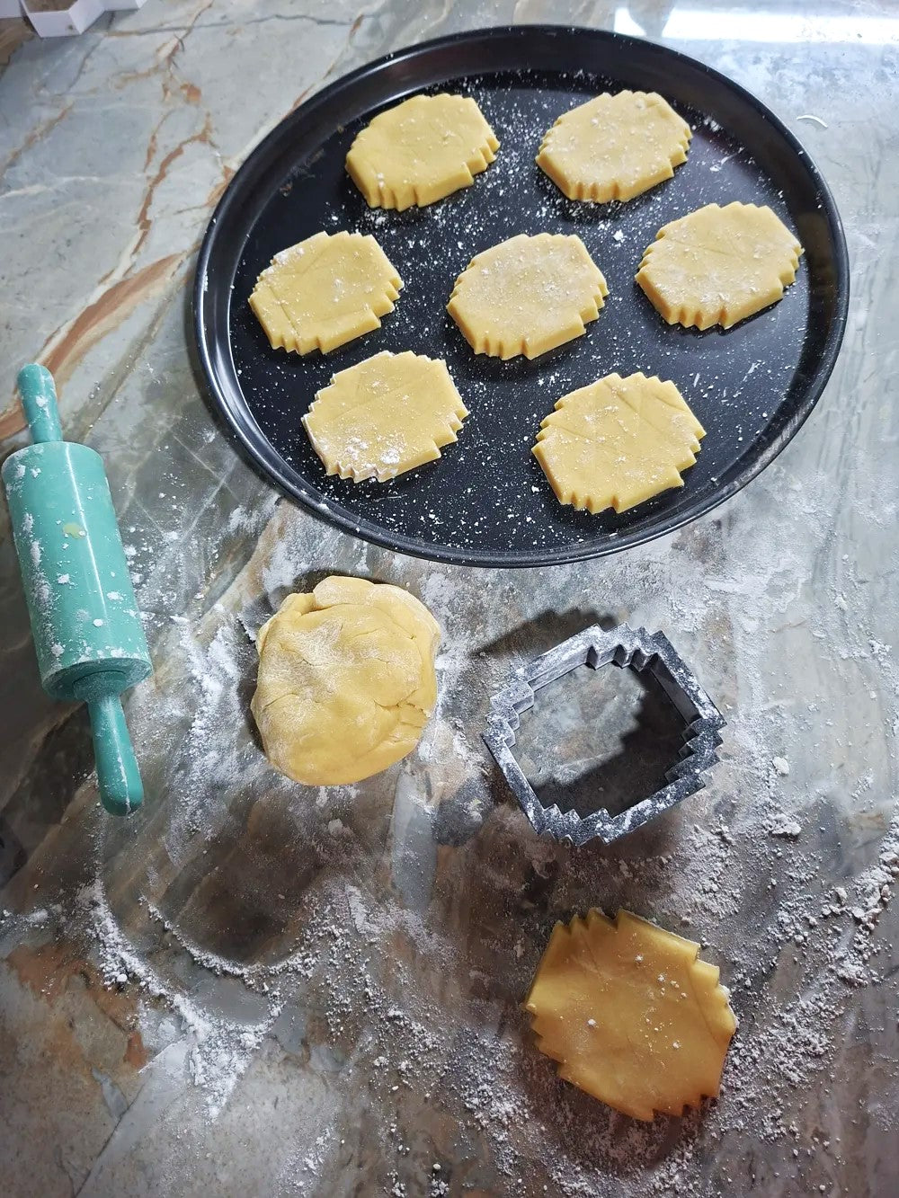 Minecraft Cookie Cutter – Fun Pixel Style Baking Tool for Cookies, Fondant