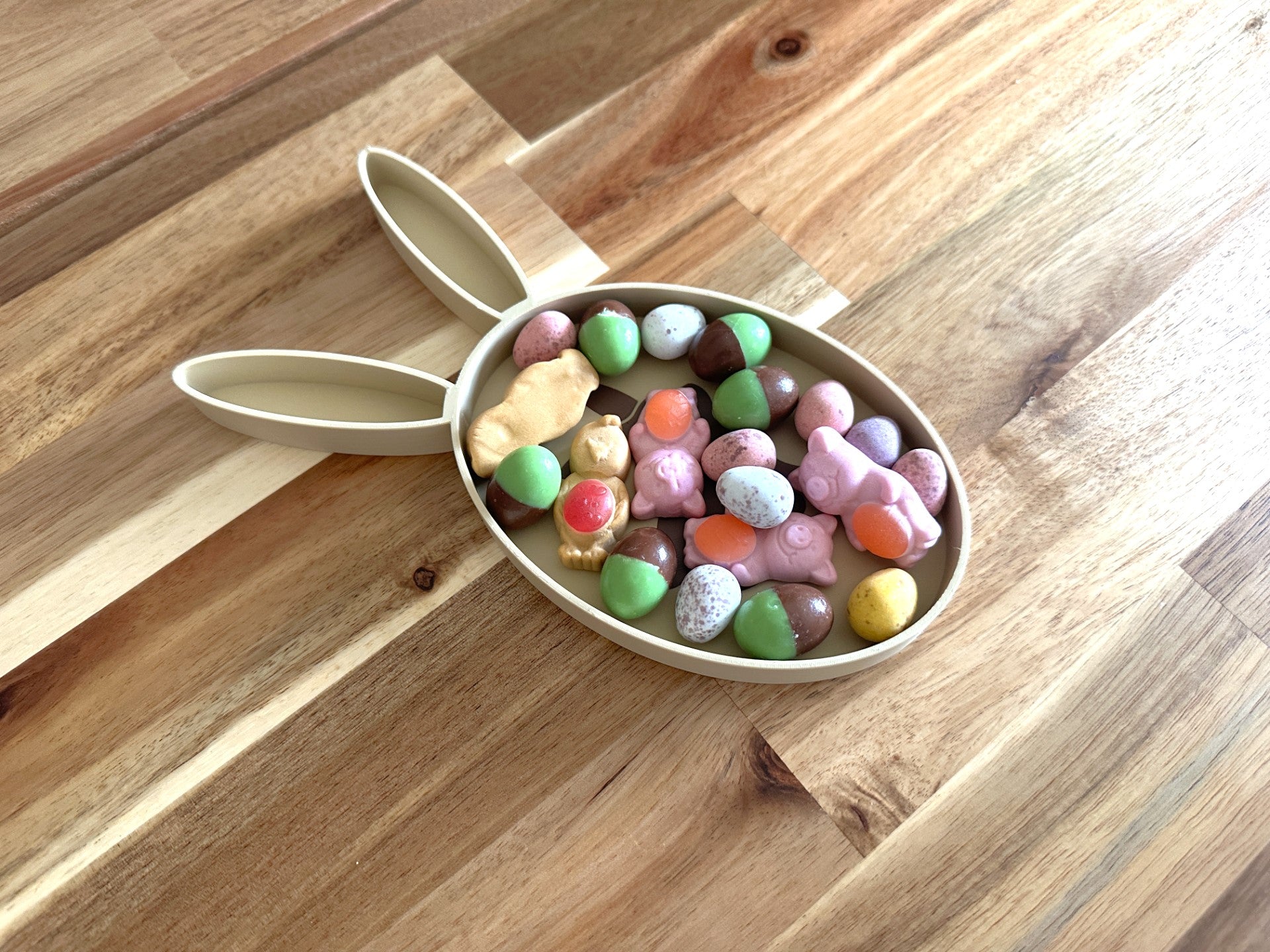Easter Bunny Candy Bowl with Bunny Ears – Cute and Fun Easter Decor for Candy & Treats