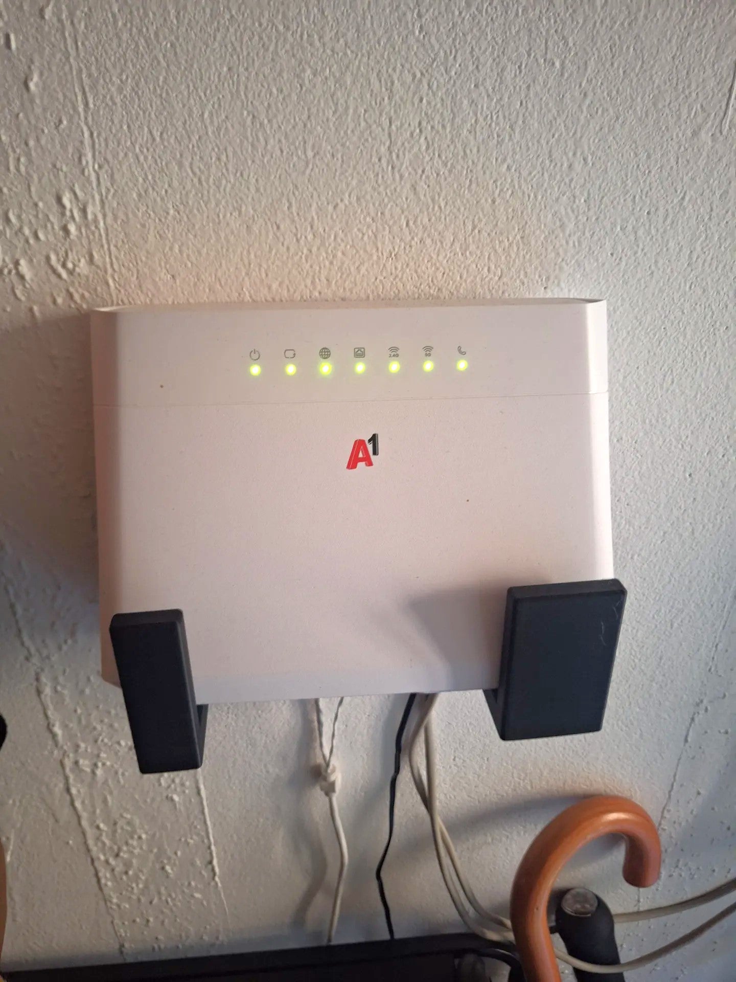 Fritz!Box Wall Mount – Secure Bracket for AVM Routers Mount for Fritz!Box
