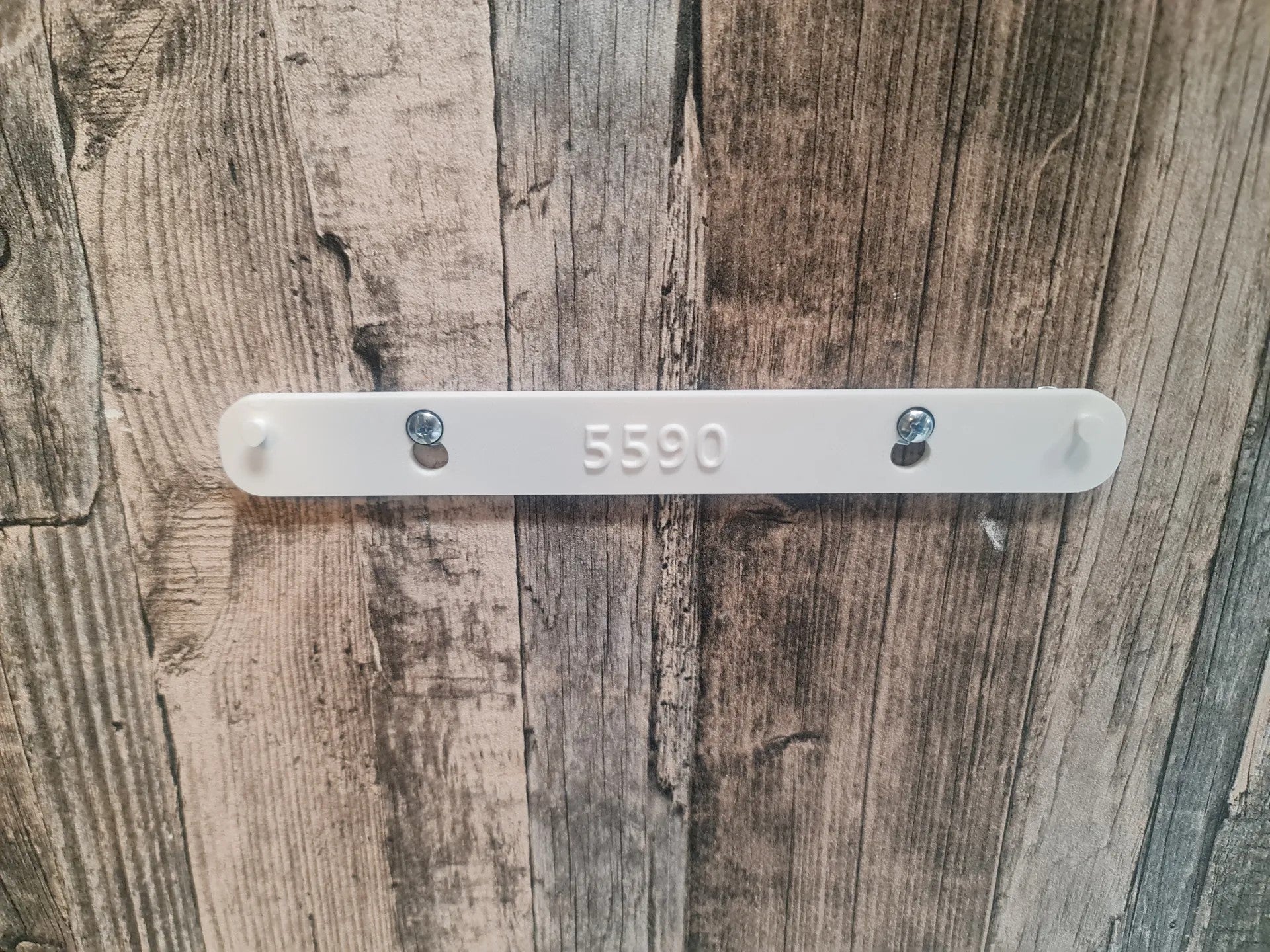 Wall Mount Bracket for Fritz!Box 5590 Fiber – Secure & Space-Saving Holder