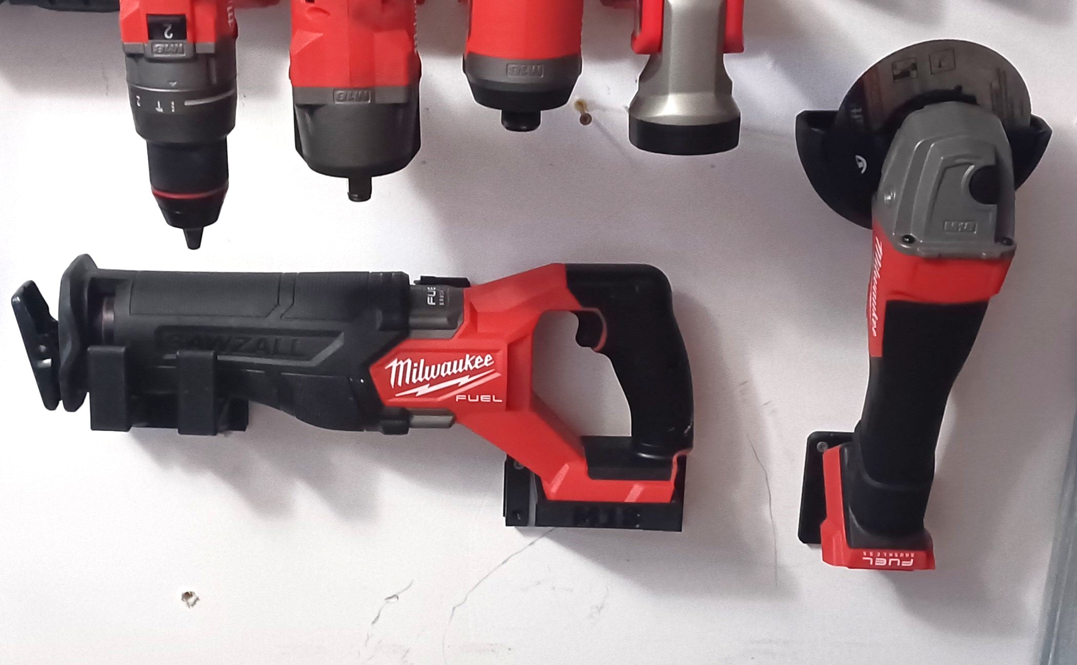 Milwaukee M18 Grinder Upright Mount – Secure & Space-Saving Tool Storage
