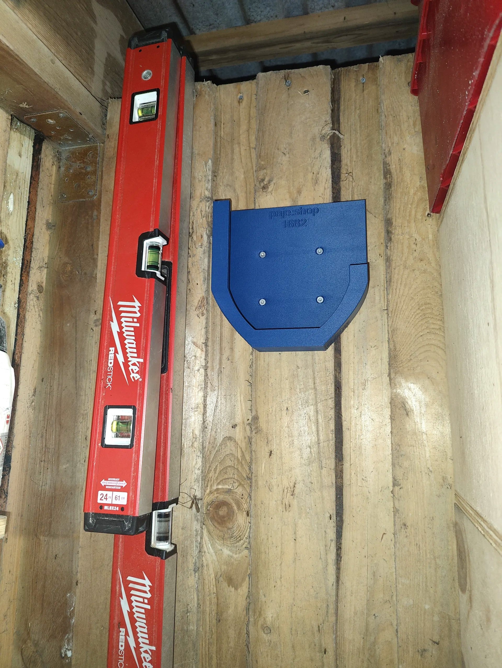 Makita DUB363 Leaf Blower, Vacuum Wall Mount – Custom Holder for 18V X2 Tools