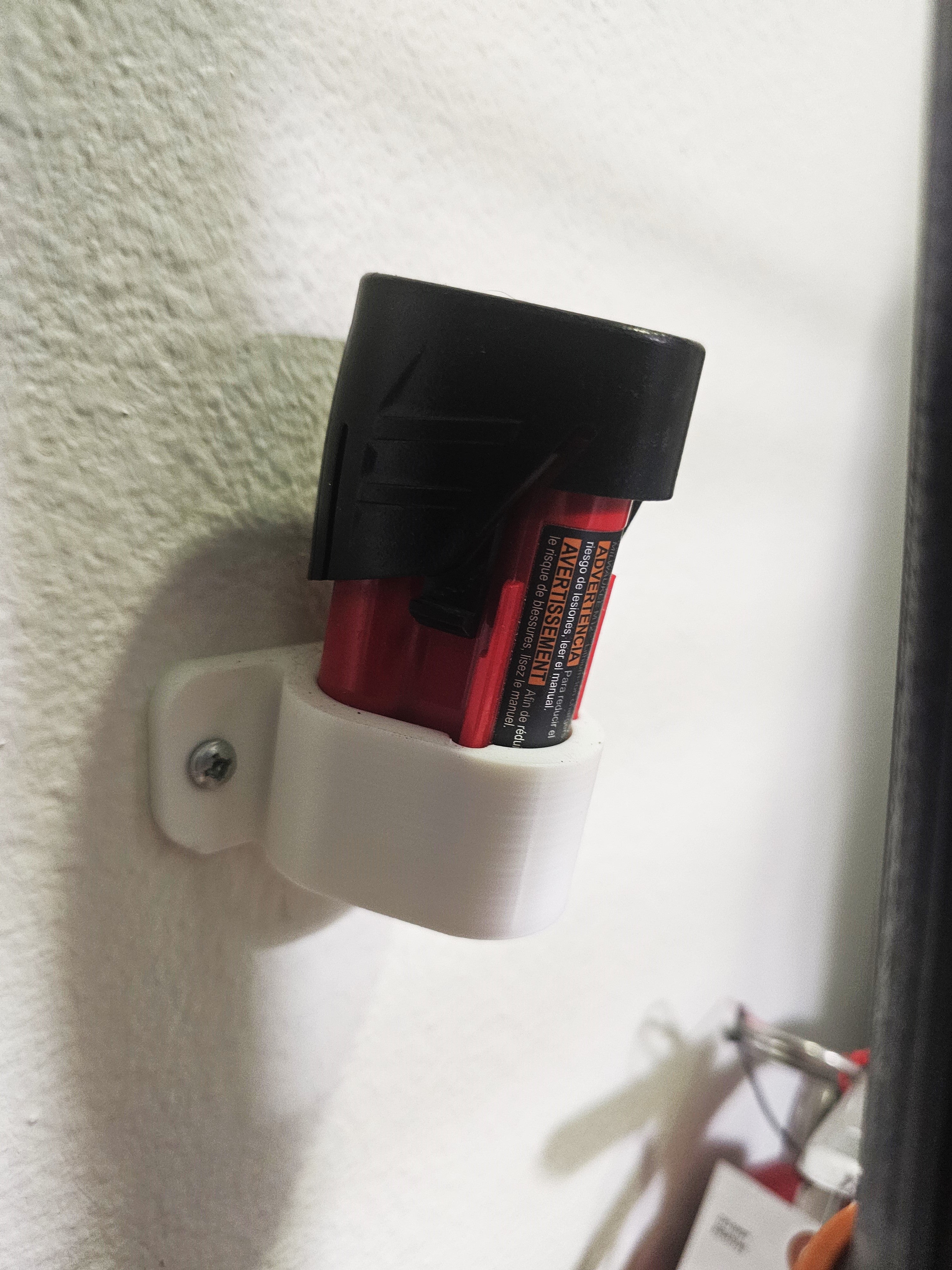 Milwaukee M12 Battery Holder – Wall or Bench Mount Bracket for 12V Batteries