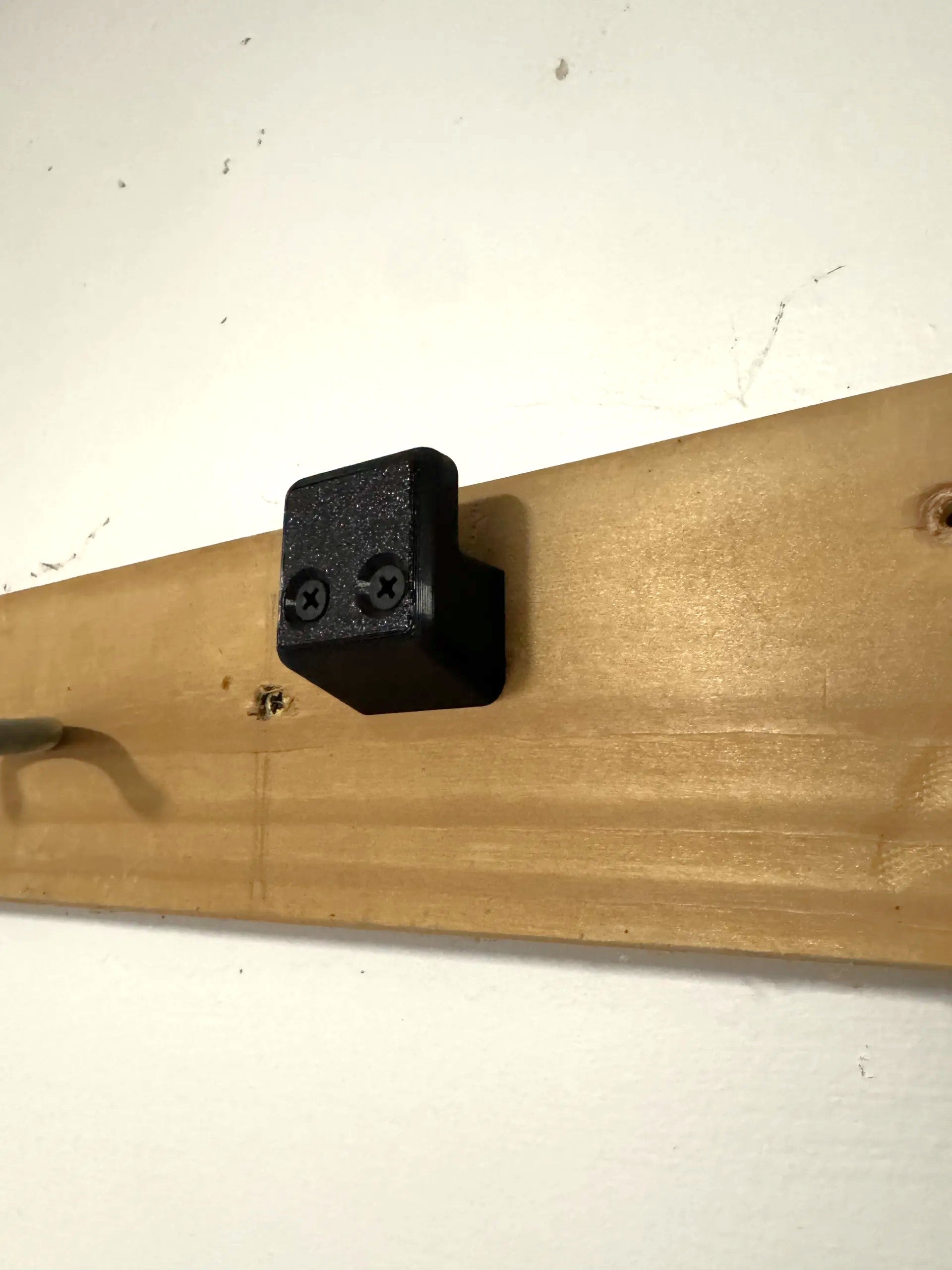 EGO 530 CFM Blower Wall Mount – Secure Storage Solution for Your Leaf Blower