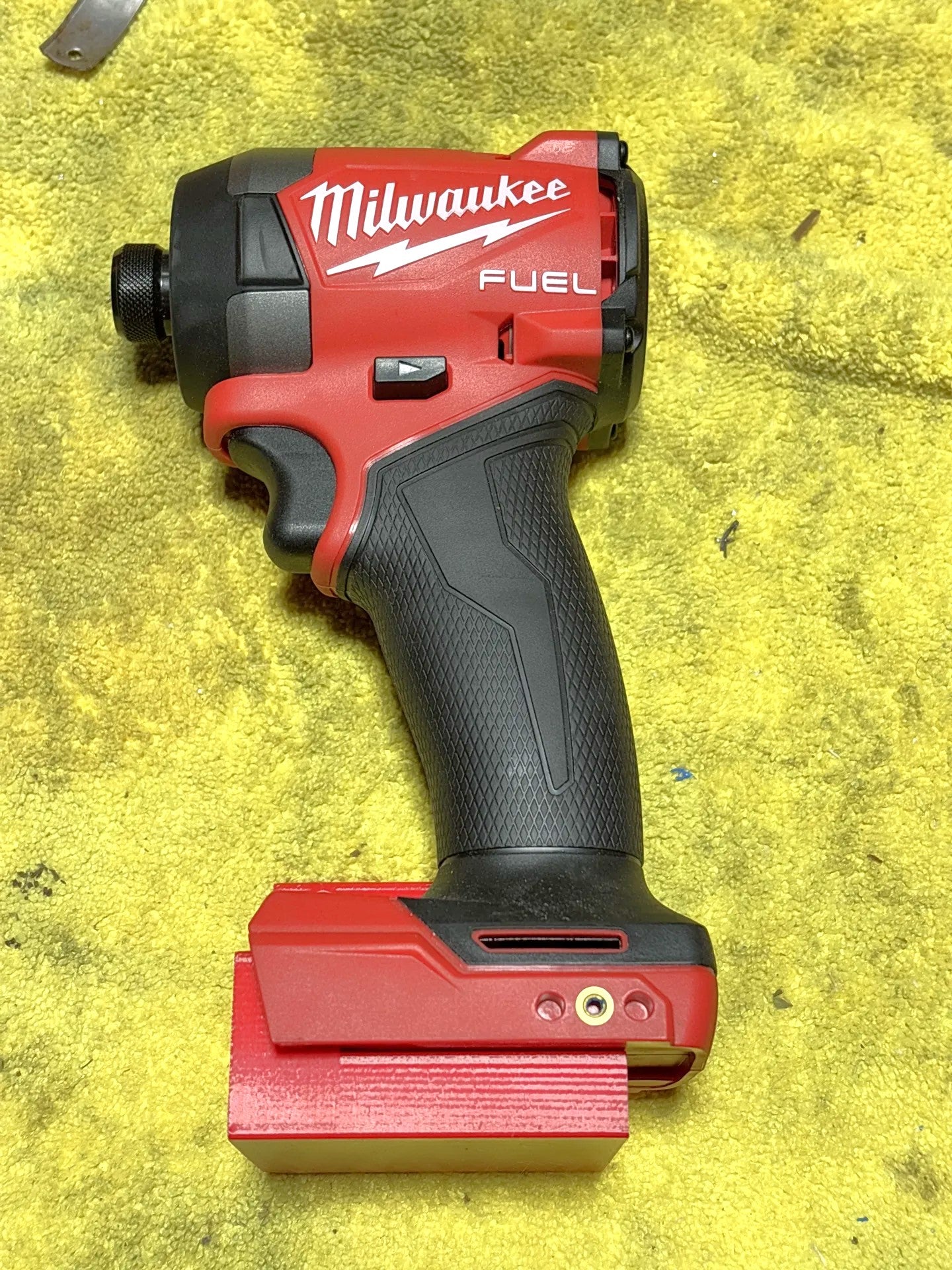 Milwaukee M18 Tool Wall Mount – Secure Storage Rack for Your Tools