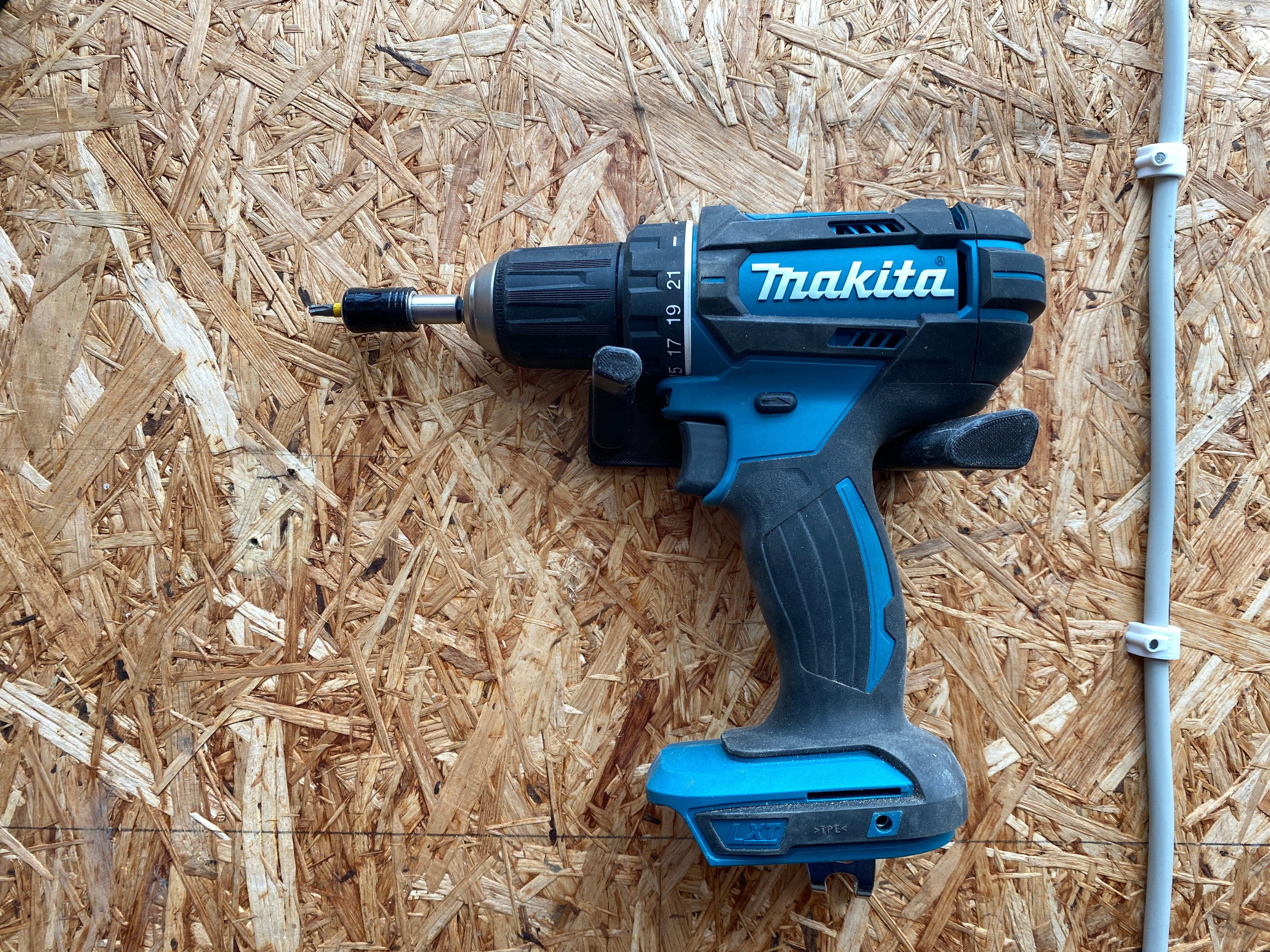 Makita Cordless Drill Wall Hanger (Wall Mount) – Organized & Secure Storage