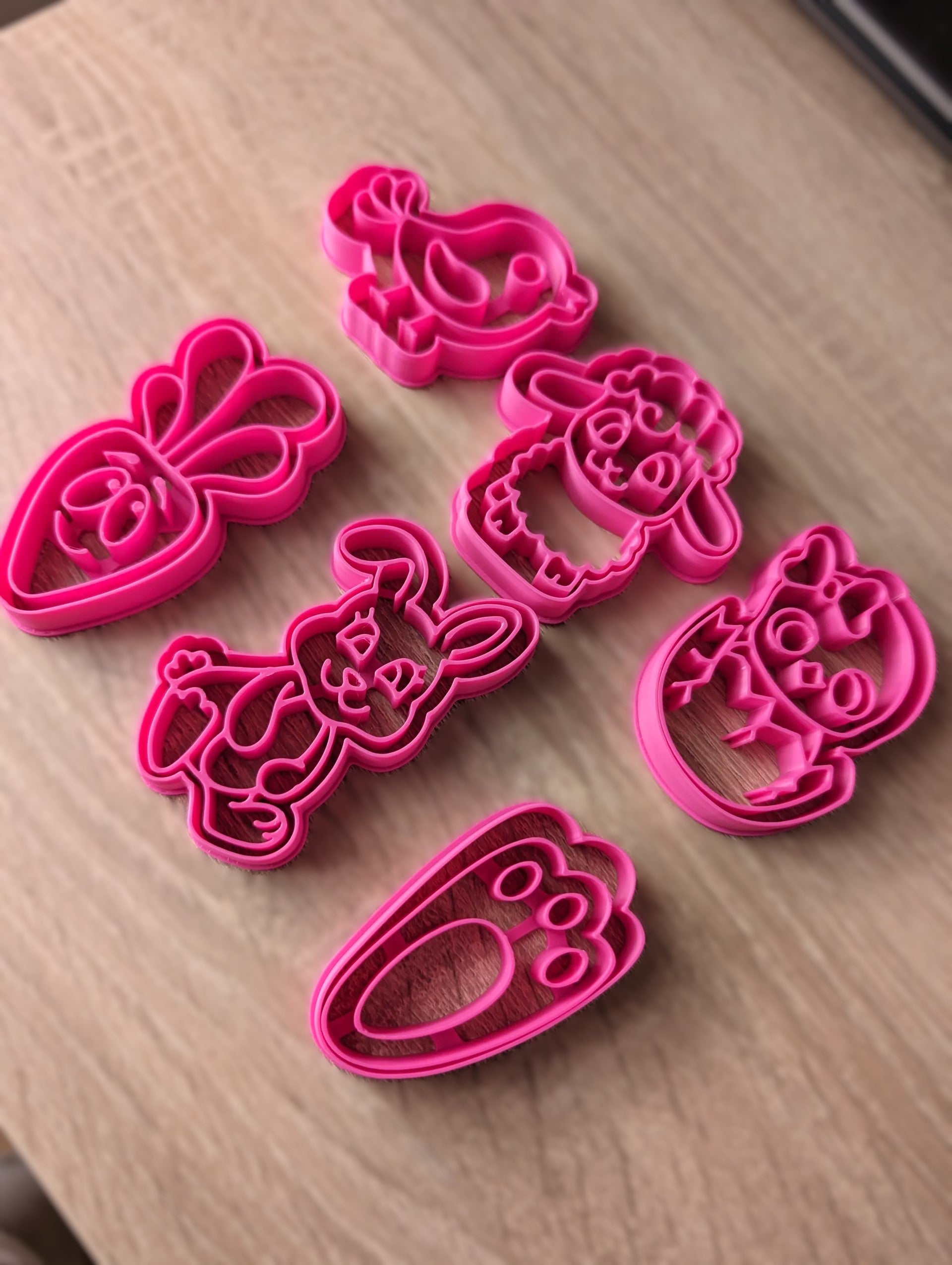 5 Pcs Easter Cookie Cutters – Bunny, Chick, and Carrot Shapes for Festive Baking