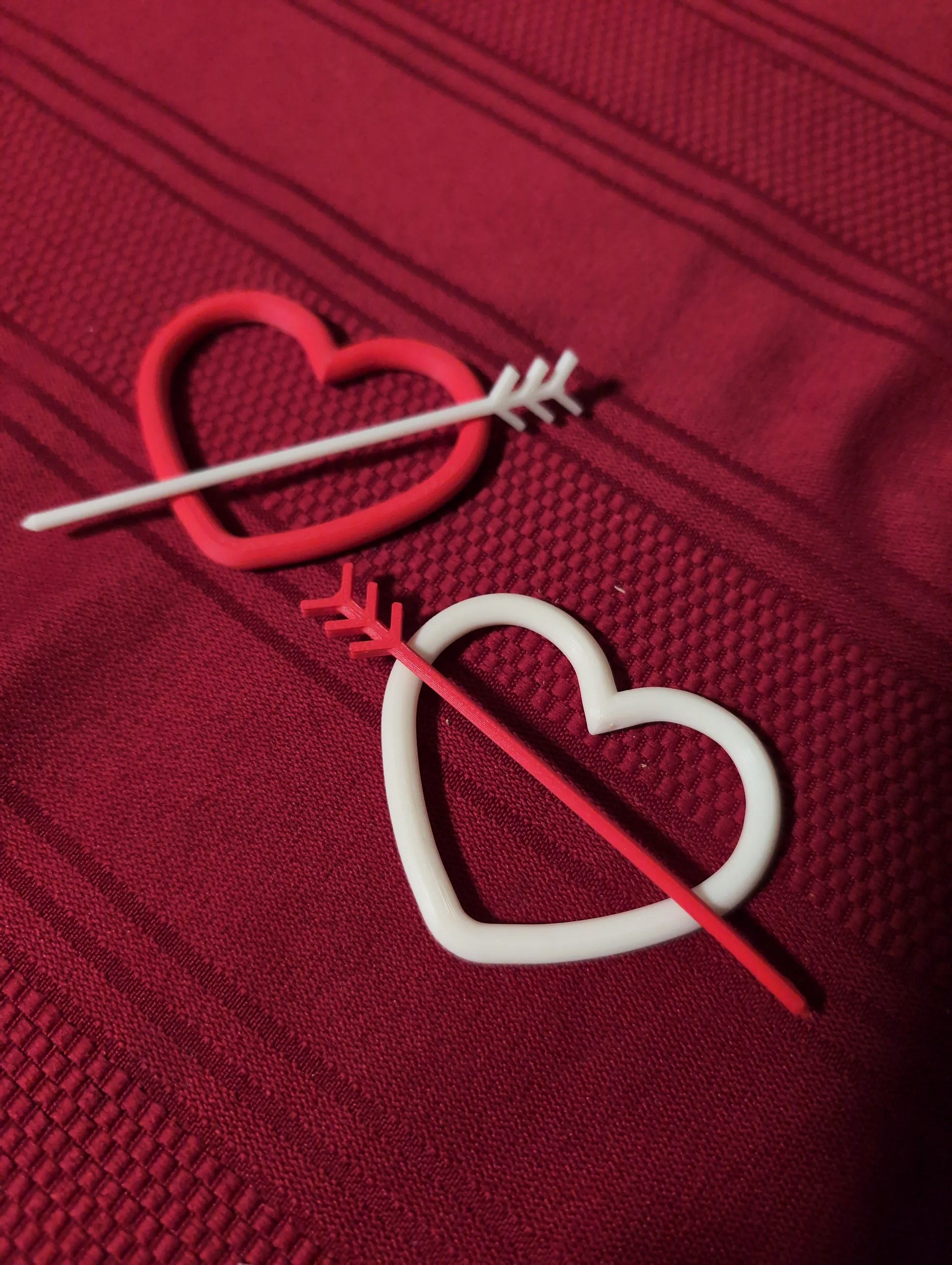Heart and Arrow Hairpin for Kids and Adults - Cute and Stylish Hair Accessory