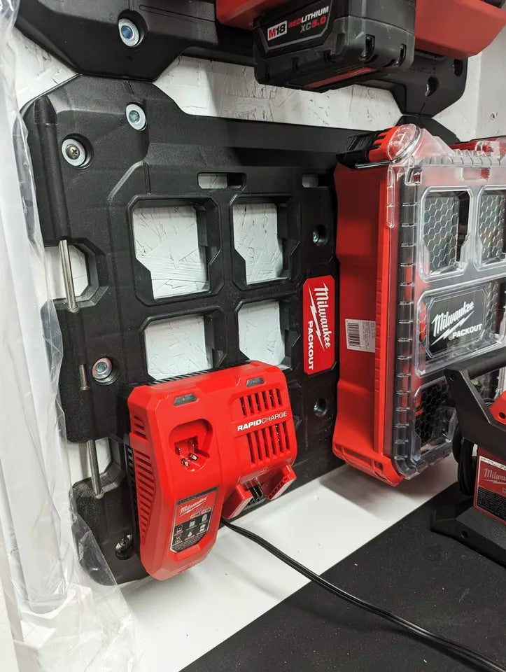 Milwaukee Packout Bracket for Rapid Chargers – Compatible with M12 & M18
