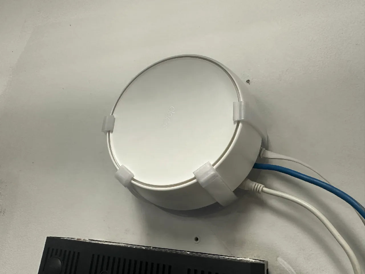Deco Wall Mount Holder for TP-Link Deco BE25 – Durable and Sleek Wi-Fi Access Point Holder